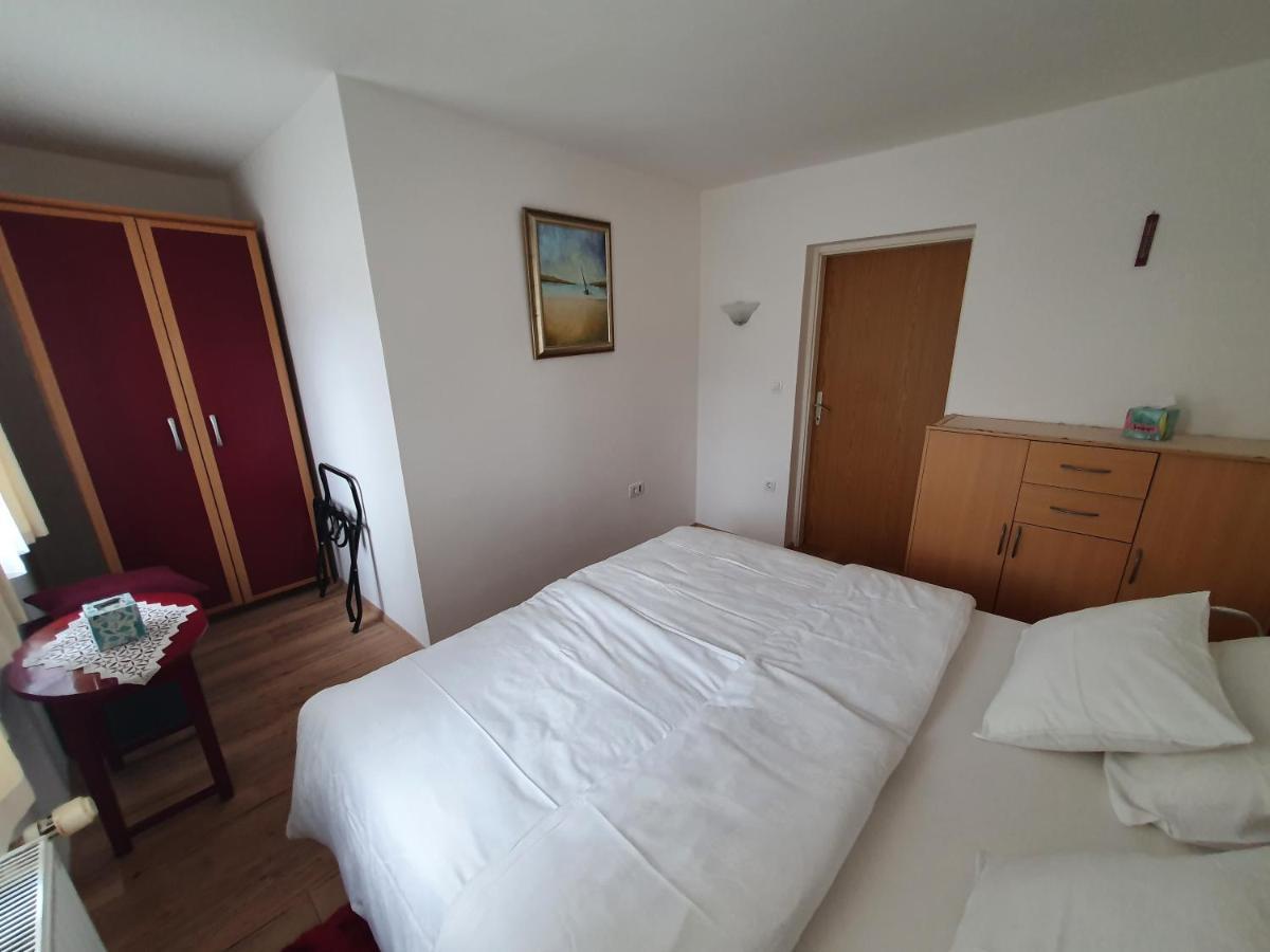 Apartma Meta Радовлица Экстерьер фото